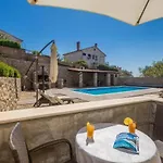 Palma Krk Pensjonat 4*