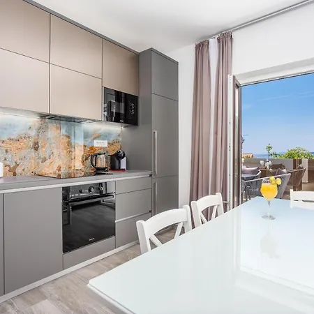 Villa Palma Krk Guest house 4*