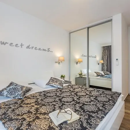 Villa Palma Krk Guest house