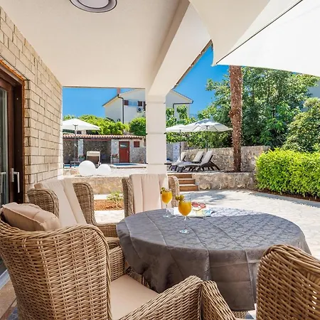 Guest house Villa Palma Krk