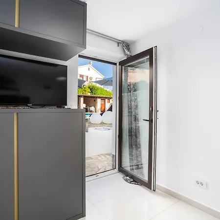 Villa Palma Krk Guest house 4*