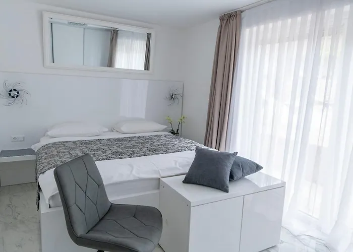 Palma Krk ゲストハウス 4*