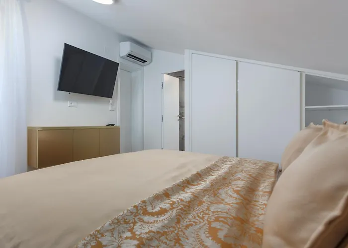 Palma Krk ゲストハウス 4*